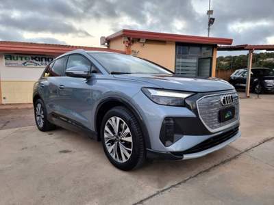 Audi Q4 35 Business Advanced Argento usata Ispica