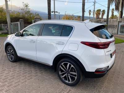 Kia Sportage 1.6 CRDI 136 CV DCT7 2WD Mild Hybrid Bianco usata Giarre