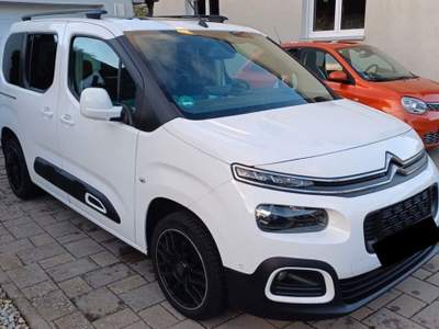 Citroen Berlingo BlueHDi 130 Stop&Start M Shine Bianco usata Castelnuovo Rangone