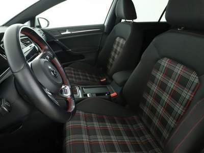 Volkswagen Golf Performance 2.0 245 CV TSI DSG 5p. BMT Bianco usata Castelnuovo Rangone
