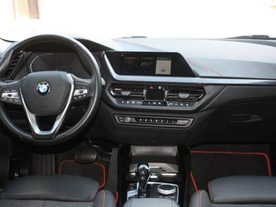 BMW Serie 1 118d d 5p. Sport Bianco usata Castelnuovo Rangone
