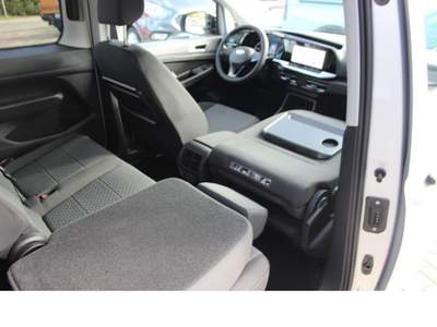 Ford Tourneo Connect 2.0 EcoBlue 122 CV Titanium Argento usata Castelnuovo Rangone