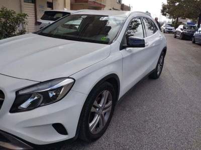 Mercedes-Benz GLA GLA 200 CDI Automatic Enduro Bianco usata San Nicola la Strada