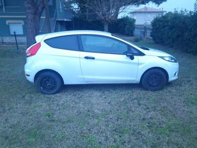 Ford Fiesta 1.4 TDCi 70CV 3 porte Van Bianco usata Cesena