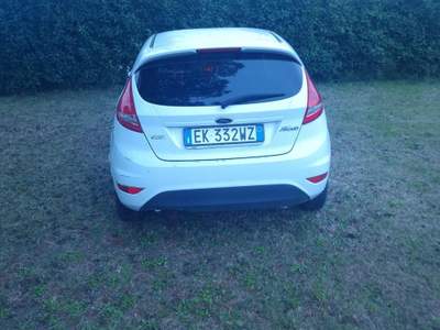 Ford Fiesta 1.4 TDCi 70CV 3 porte Van Bianco usata Cesena