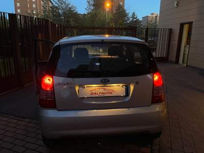 Kia Picanto OTTIMA VETTURA ADATTA PER NEOPATENTATI Grigio usata Milano