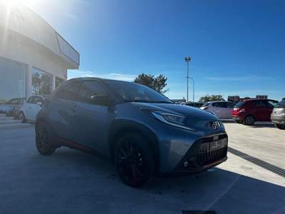 Toyota Aygo 1.0 VVT-i 72 CV 5p. Undercover Blu/Azzurro usata Poggiardo