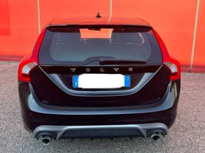 Volvo V60 R DESIGN Nero usata Capodimonte