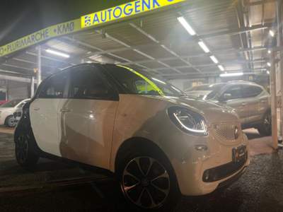 Smart ForFour 70 1.0 twinamic Passion Bianco usata Roma