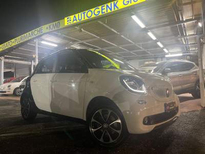 Smart ForFour 70 1.0 twinamic Passion Bianco usata Roma
