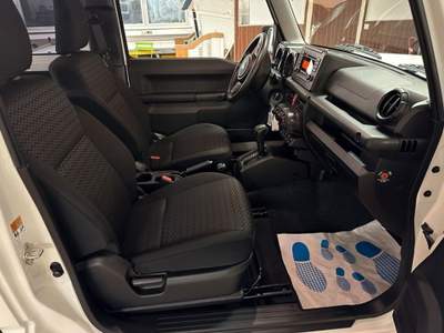 Suzuki Jimny 1.5 4AT Comfort Bianco usata Castelnuovo Rangone