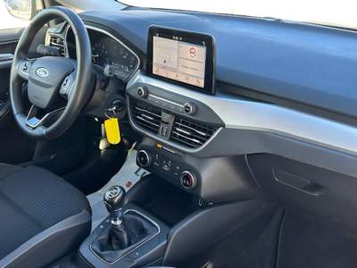 Ford Focus 1.0 EcoBoost 125cv S&S Business ST Line Argento usata Pistoia