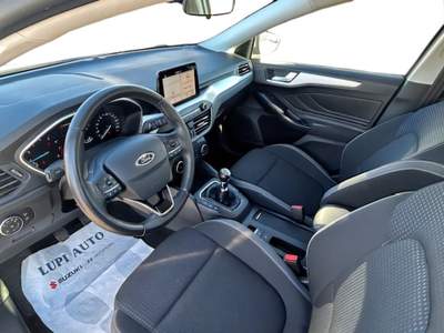 Ford Focus 1.0 EcoBoost 125cv S&S Business ST Line Argento usata Pistoia