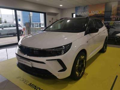 Opel Grandland 1.6 PHEV aut. AWD GS 4X4 Bianco usata Campobasso