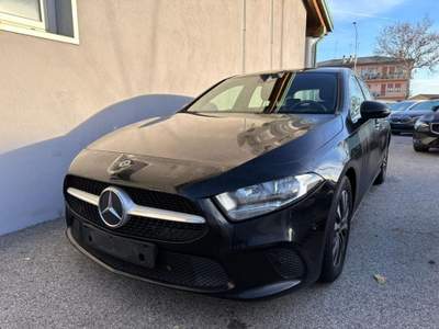 Mercedes-Benz Classe A Executive Navi Pelle Uniproprietario Nero usata Oderzo