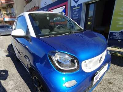 Smart ForTwo fortwo 70 1.0 twinamic cabrio Prime Blu/Azzurro usata San Nicola la Strada