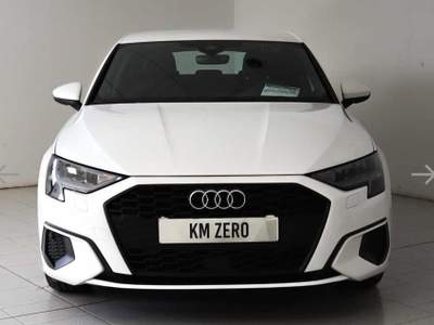 Audi A3 Sedan 35 TFSI S tronic Bianco usata Vittuone
