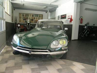 Citroen DS special Verde usata Acquasparta