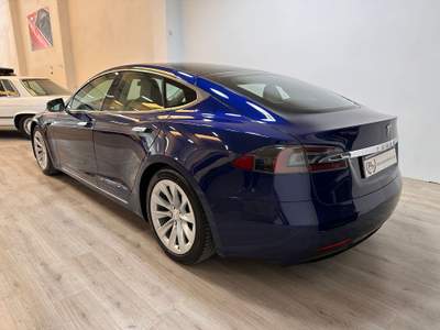 Tesla Model S * IVA ESPOSTA * UNICO PROPRIETARIO Blu/Azzurro usata Pordenone