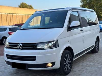 Volkswagen Transporter 2.0 BiTDI 180CV DSG Beach Bianco usata Castelnuovo Rangone