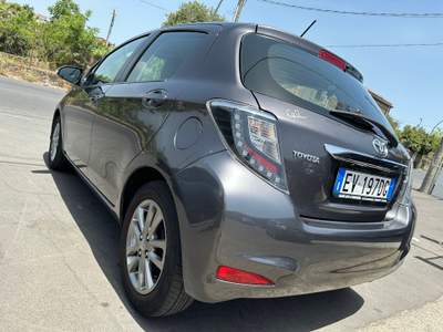 Toyota Yaris UNICO PROPRIETARIO Grigio usata Viagrande