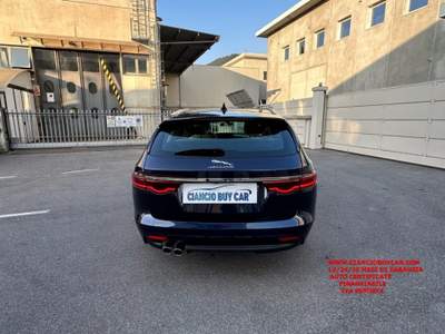 Jaguar XF Sportbrake 2.0 D 180 CV AWD aut. Prestige Blu/Azzurro usata Concesio