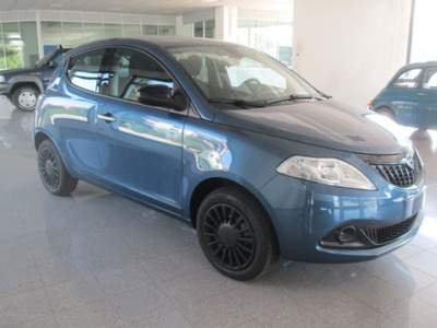 Lancia Ypsilon 1.0 FireFly 5 porte S&S Hybrid Silver Blu/Azzurro usata PANDINO