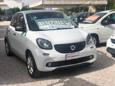 Smart ForFour 1000 benzina km certificati 2017 Bianco usata Acerra