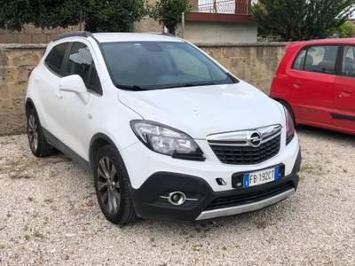 Opel Mokka 1.4 Turbo GPL Tech 140CV TESTATA ROTTA Bianco usata Acerra