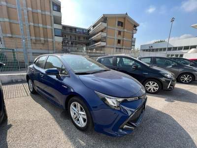 Toyota Corolla 1.8 Hybrid Active Blu/Azzurro usata Nola