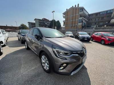 Renault Captur Plug-in Hybrid E-Tech 160 CV Intens Grigio usata Nola