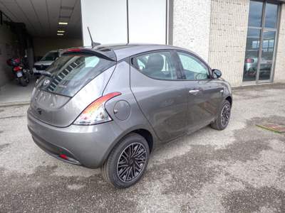 Lancia Ypsilon 1.0 FireFly 5 porte S&S Hybrid Gold km.0!! Grigio usata GRASSOBBIO