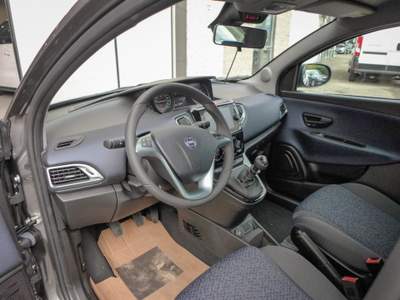 Lancia Ypsilon 1.0 FireFly 5 porte S&S Hybrid Gold km.0!! Grigio usata GRASSOBBIO