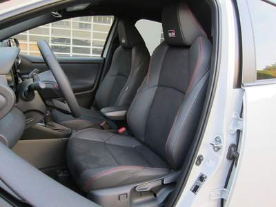 Toyota Yaris 1.5 HYBRID 130cv LOUNGE/GR SPORT/PREMIERE MY 2024 usata Olgiate Molgora