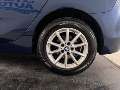 BMW Serie 2 220d d Active Tourer Business Blu/Azzurro usata Pescara