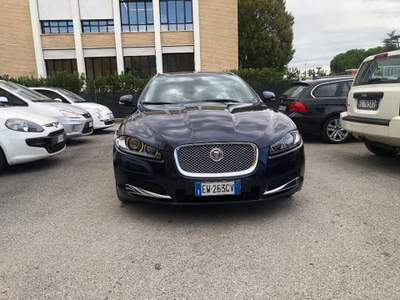 Jaguar XF Sportbrake 2.2 D 200 CV Premium Luxury Blu/Azzurro usata San Lazzaro di Savena