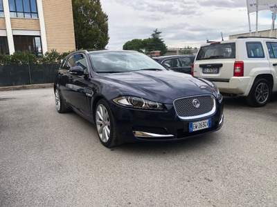 Jaguar XF Sportbrake 2.2 D 200 CV Premium Luxury Blu/Azzurro usata San Lazzaro di Savena