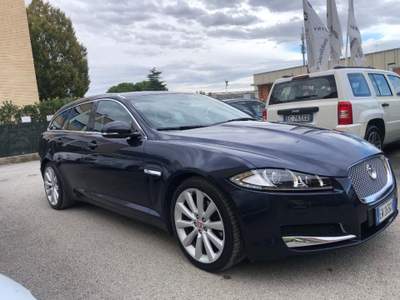 Jaguar XF Sportbrake 2.2 D 200 CV Premium Luxury Blu/Azzurro usata San Lazzaro di Savena