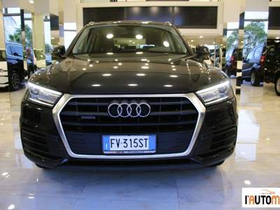 Audi Q5  40 2.0 tdi Business quattro 190cv s-tronic Nero usata Aci Catena