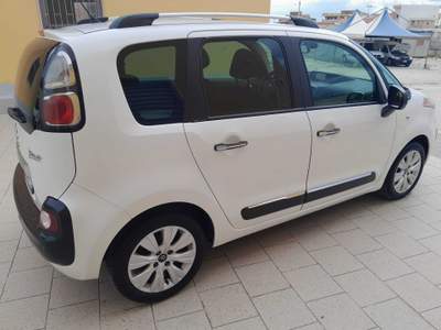 Citroen C3 Picasso 1.6 BlueHDI Exclusive 100cv Bianco usata Manfredonia