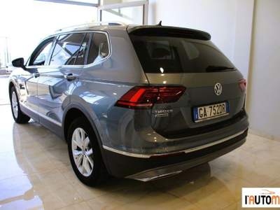 Volkswagen Tiguan Tiguan - 2.0 TDI DSG 150 cv 7 Posti Grigio usata Aci Catena