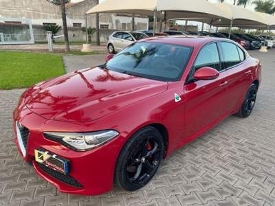 Alfa Romeo Giulia 2.2 Turbodiesel 210 CV AT8 AWD Q4 Veloce Rosso usata Giarre