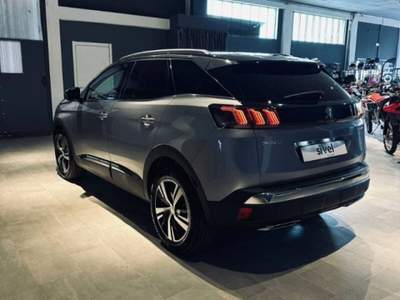 Peugeot 3008 1.5 bluehdi GT s&s 130cv eat8 - tetto panorama Grigio usata Avezzano