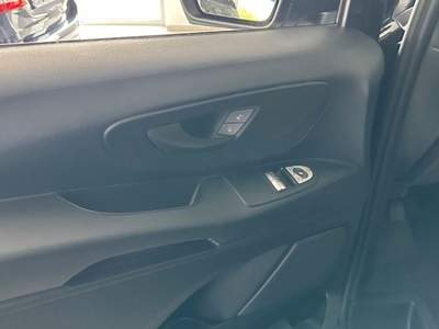 Mercedes-Benz Vito 2.0 116 CDI Tourer Pro Long Nero usata Castelnuovo Rangone