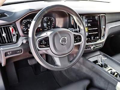Volvo V60 B4 (d) Geartronic Inscription Nero usata Castelnuovo Rangone