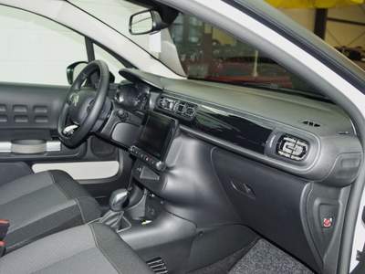 Citroen C3 PureTech 110 S&S EAT6 Shine Bianco usata Castelnuovo Rangone