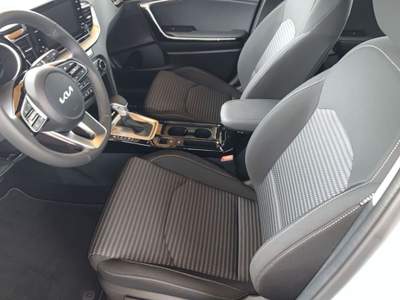 Kia XCeed 1.6 GDi 141 CV PHEV DCT Vision Bianco usata Castelnuovo Rangone