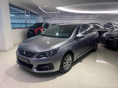 Peugeot 308 BlueHDi 130 S&S SW Allure Pack Grigio usata Sant'Antonio Abate