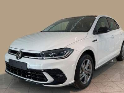 Volkswagen Polo 1.0 TSI R-Line Matrix 17" DAB+ IQ Drive Camera Bianco usata Nogaredo