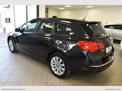 Opel Astra Astra 1.7 CDTI 110CV ST Professinal N1 Nero usata San Michele Salentino